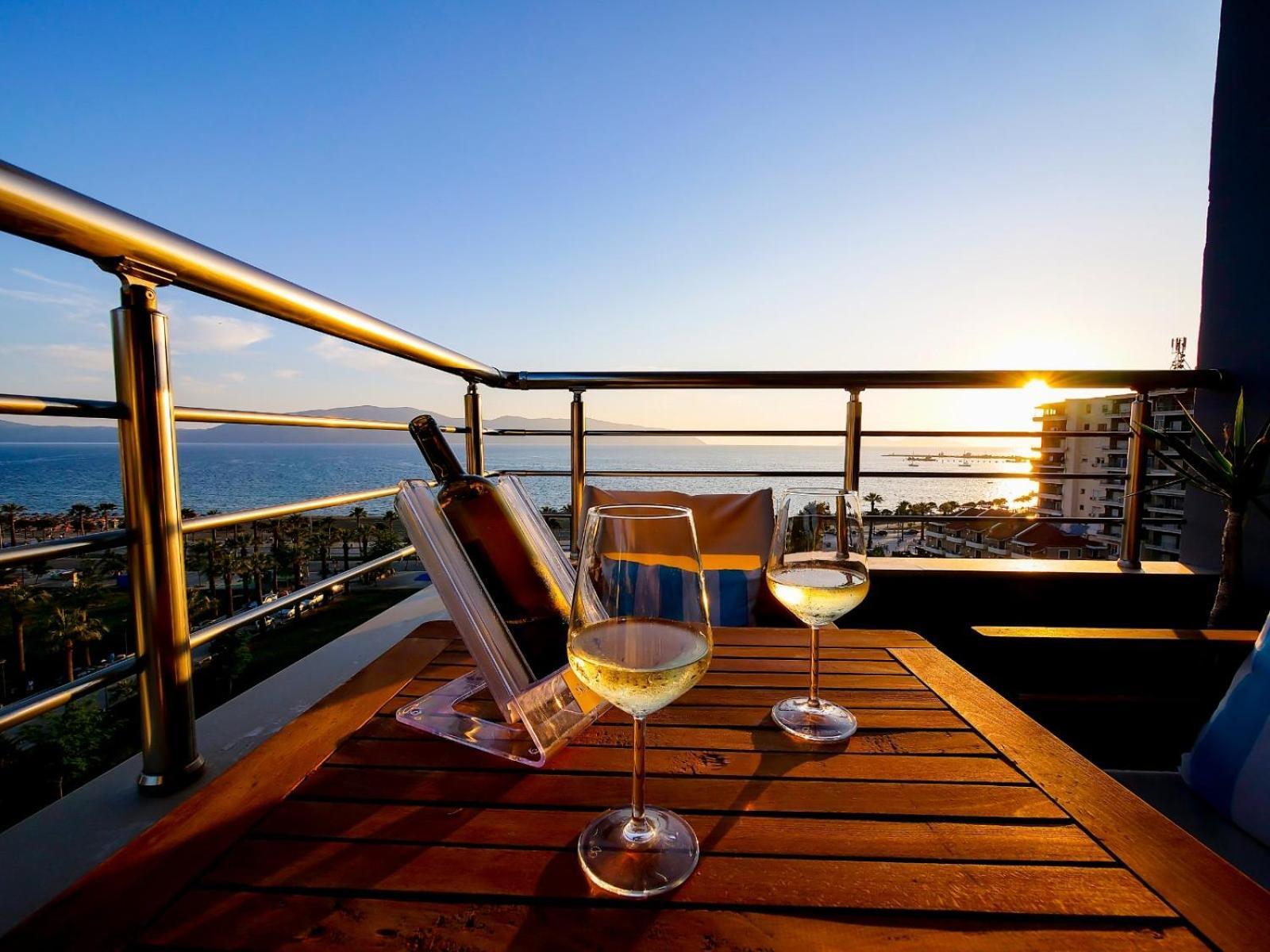 Sea Side Apartment Vlore Ngoại thất bức ảnh