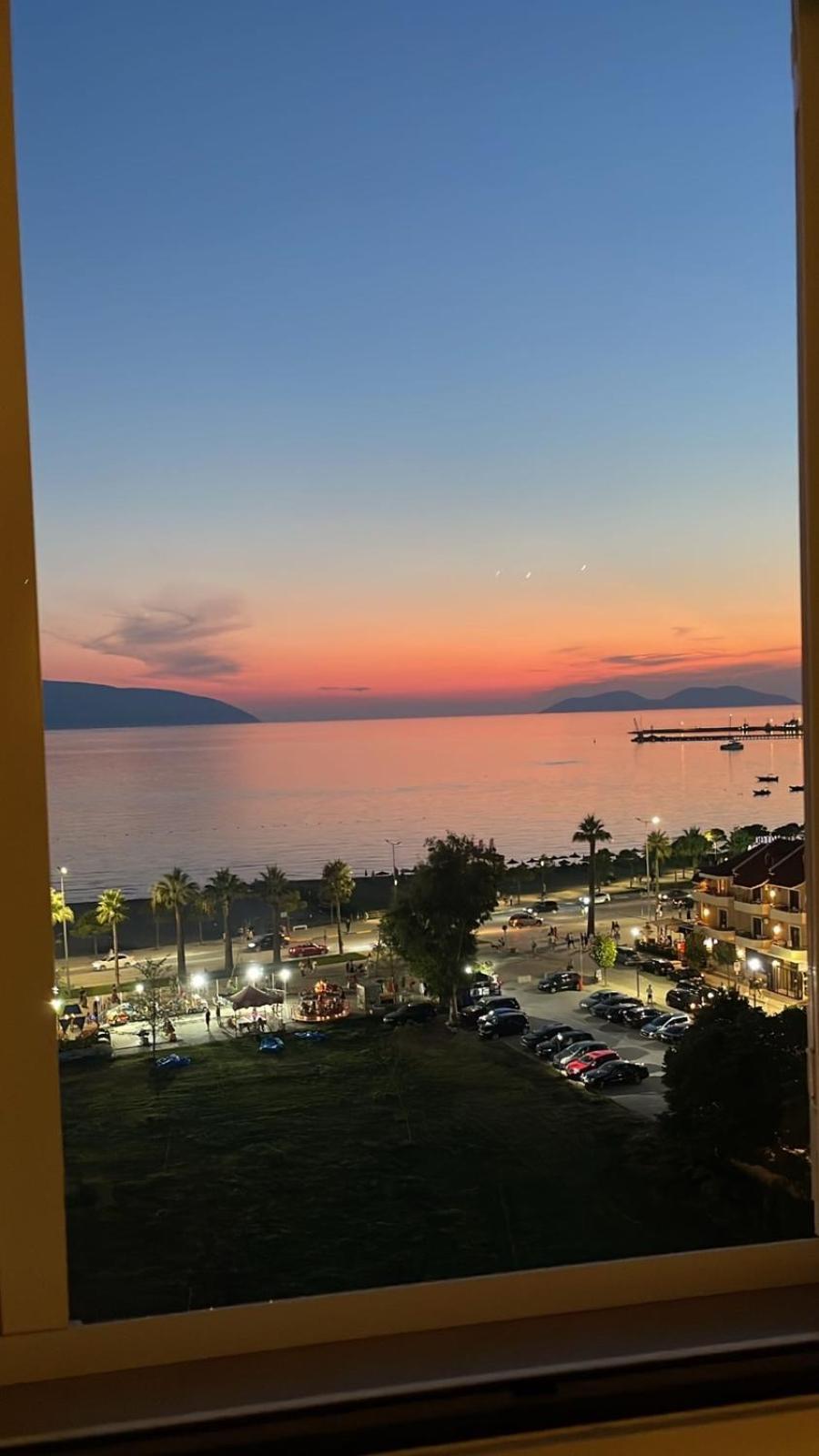 Sea Side Apartment Vlore Ngoại thất bức ảnh
