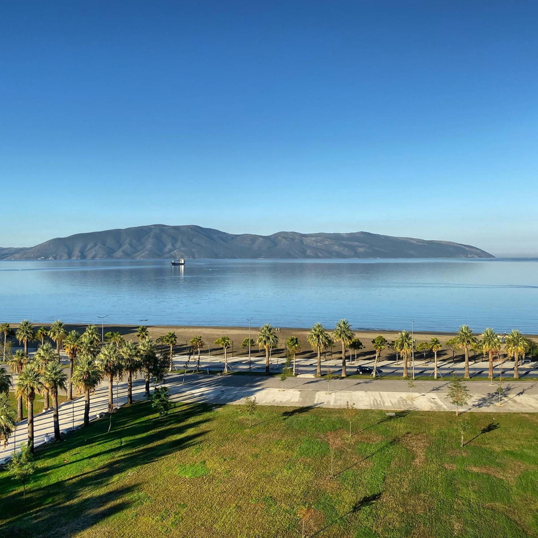 Sea Side Apartment Vlore Ngoại thất bức ảnh